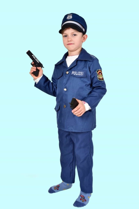 Kostüm Polizist Gr. 116 für Kinder. Zubehör inklusive. Chemnitzer Kostümverleih. Europol. 12,- € für vier Tage. B-24