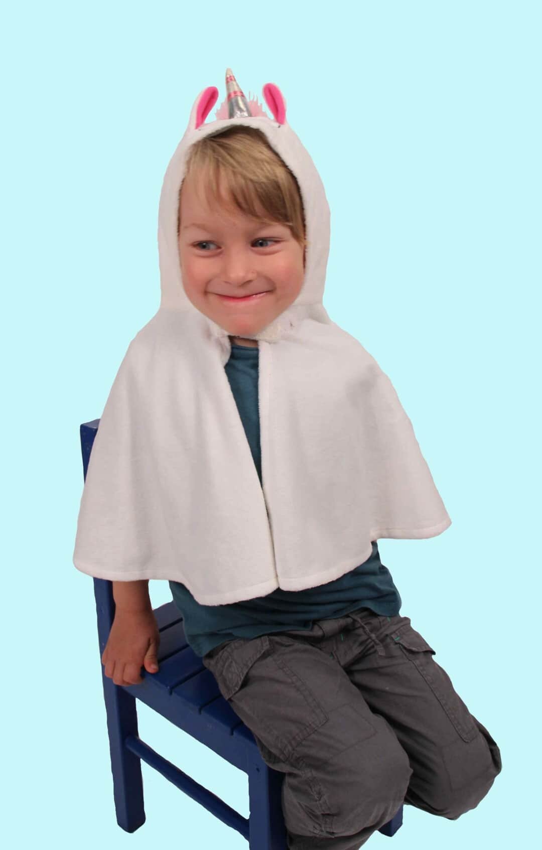 Kostüm Einhorn Gr. 86 für Kinder. Kleines Unicorn 2x vorhanden. 12,- € für vier Tage. Zubehör inklusive - Chemnitzer Kostümverleih T-2
