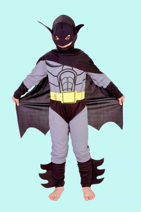 Kostüm Marvel Batman Superheld. Gr. 122 - 128 für Kinder. Batman der Flieger. 12,- € für vier Tage. Zubehör inkl. – TV-11 - Chemnitzer Kostümverleih