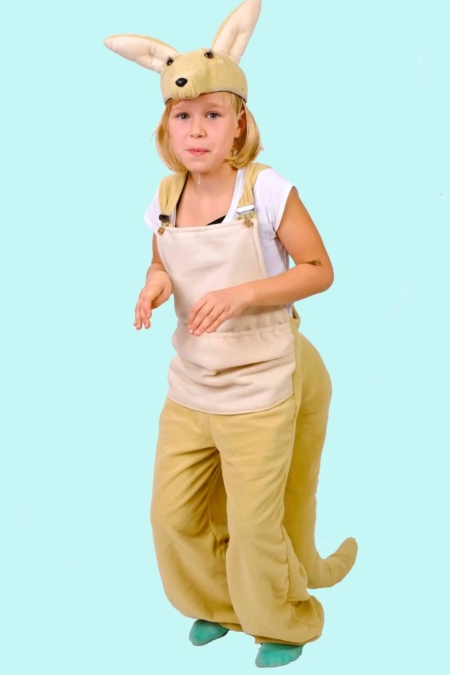 Kindermusical Felicitas Kunterbunt. Gr.146. Känguru 12,- € für vier Tage. Gr.146. Zubehör inklusive – Chemnitzer Kostümverleih – T-78