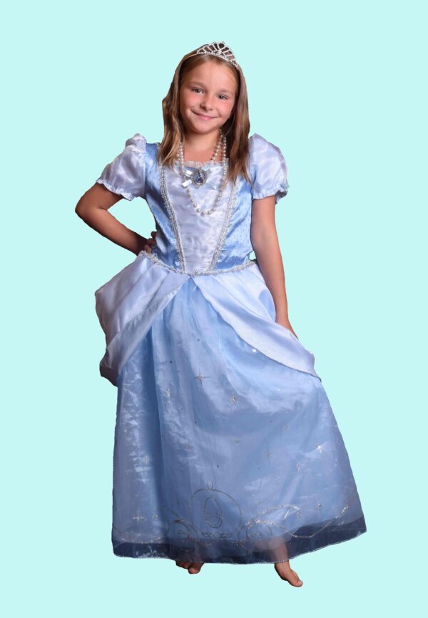 Prinzessin Kostüm Cinderella Gr. 140 für Kinder. 21,- € für vier Tage. Zubehör inklusive - Kostümverleih Chemnitz - Kostüm P-11a