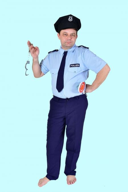 Kostüm Polizist Gr. 50-52 für Erwachsene. 19,- € für vier Tage. Zubehör inklusive. Chemnitzer Kostümverleih B-54