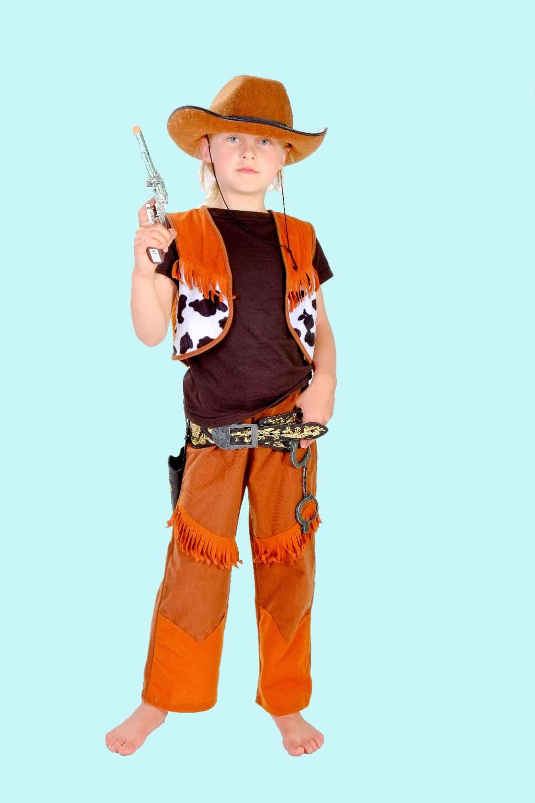 Cowboy Kostüm Gr. 140 für Kinder. Braunes Cowgirl. 13,- € für vier Tage. Zubehör inkl. Chemnitzer Kostümverleih C-10