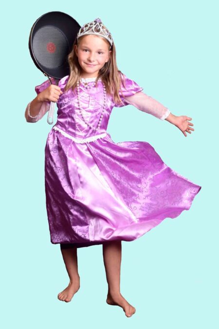 Prinzessin Kostüm Rapunzel Gr. 134 für Kinder. 19,- € für vier Tage. Zubehör inklusive - Kostümverleih Chemnitz - Kostüm P-54a