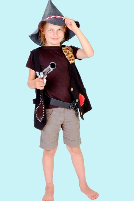 Kostüm Räuber Hotzenplotz Dieb Gr. 140 für Kinder inkl. Zubehör. 14,- € für vier Tage. Kostümverleih Chemnitz – Kostüm M-18