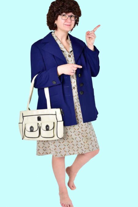 Kostüm DDR Malimo Rundstrick Gr. 40 für Erwachsende. 29,- € für vier Tage. Zubehör inklusive. Chemnitzer Kostümverleih. W-214